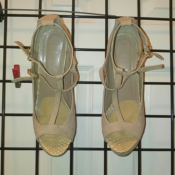 Sexy platform heels - Picture 2 of 7